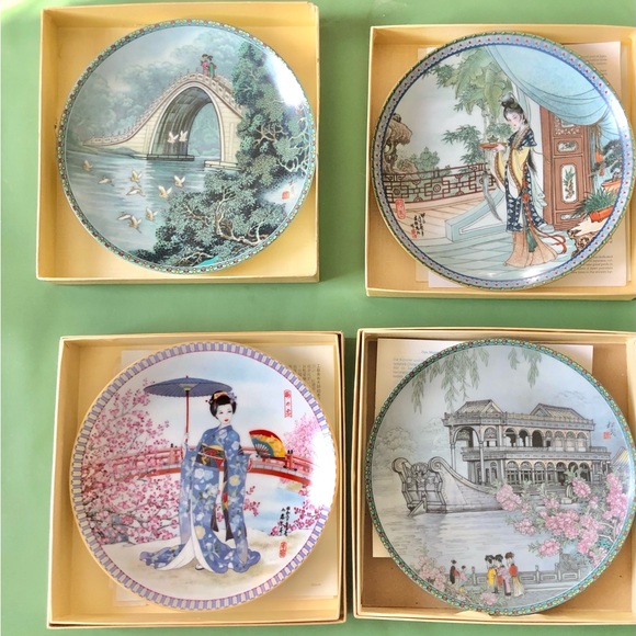 Imperial Jingdezhen Beauties of the Red Mansion Series- Set 4 Plates - Picture 1 of 11